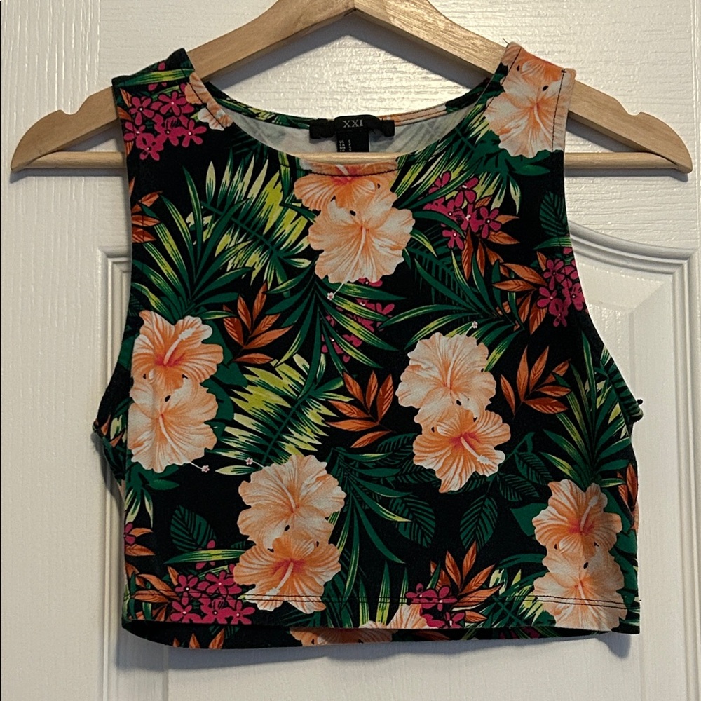 ⚡️Forever 21 Tropical Floral Crop Top - Black and Orange